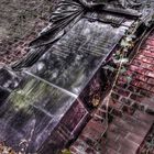 Der Tod - HDR / Grabstein statue friedhof