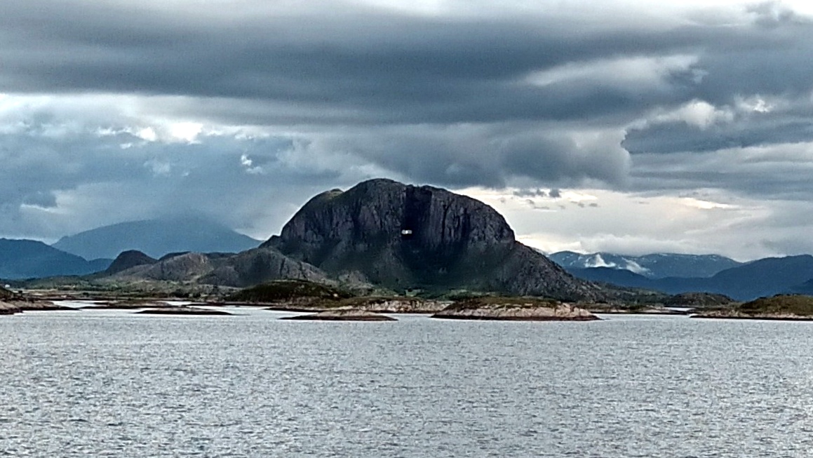 Der Torghatten