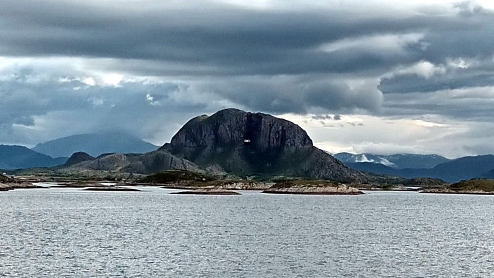 Der Torghatten