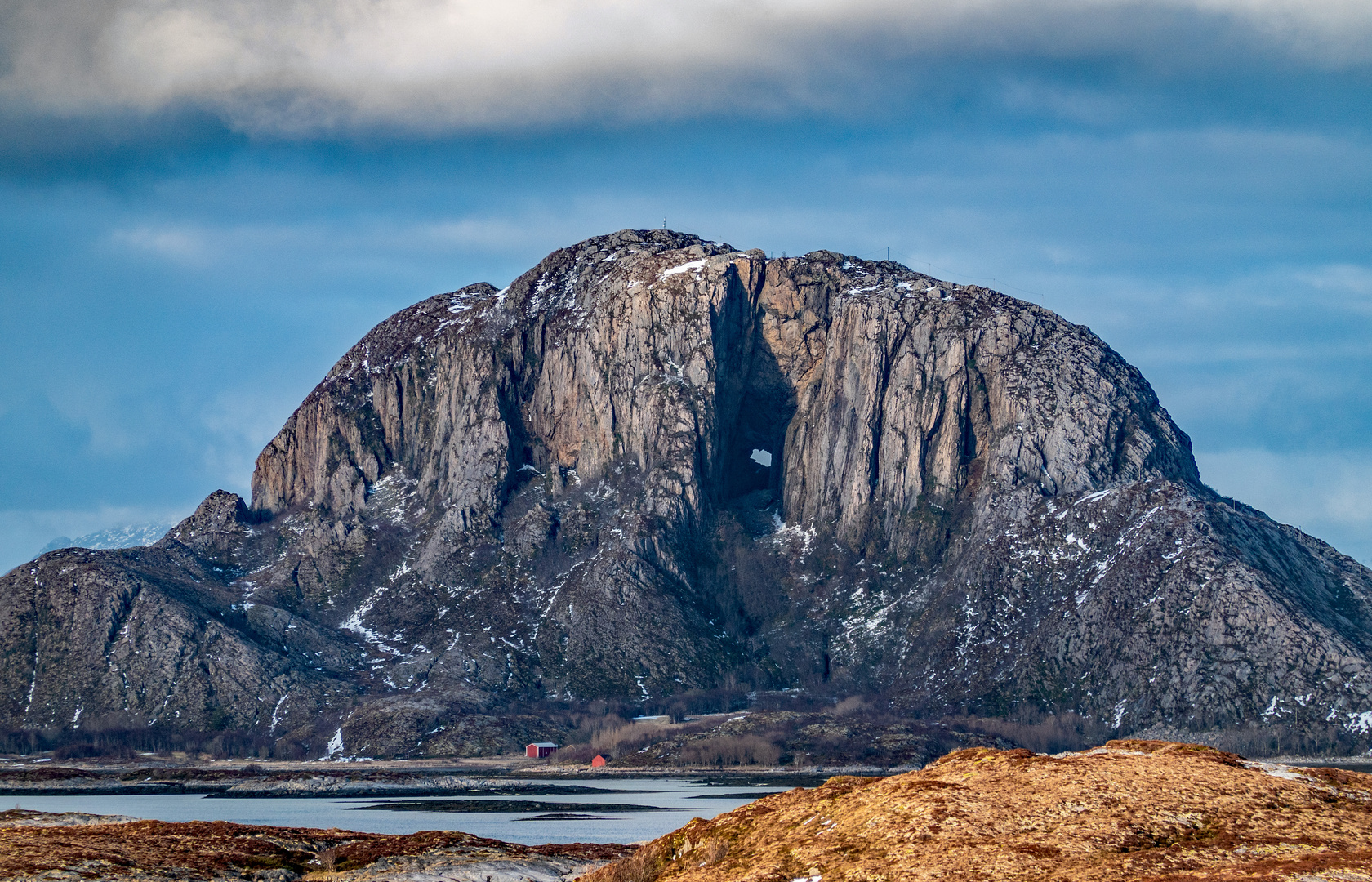 Der Torghatten im Bronnoysund