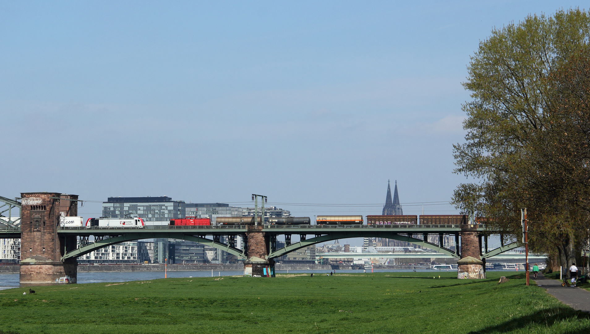 Der Triester-Ekol trifft auf Kölner Diesel