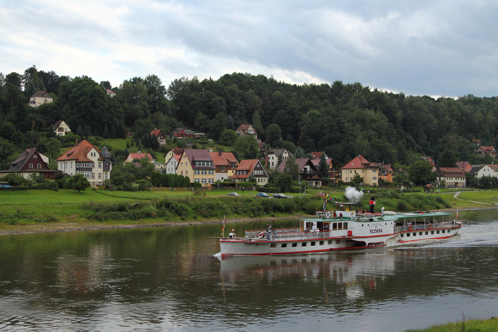 Der tschechische Raddampfer "Vltava"