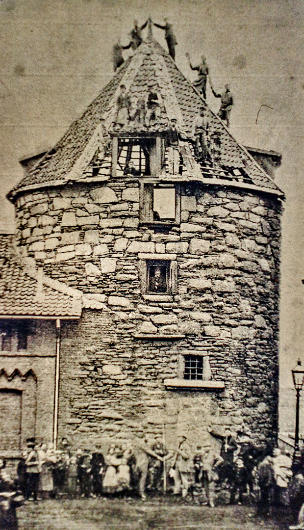 Der Turm an der Stadtmauer von Essen um 1860