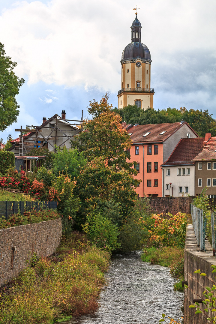 Der Turm der Michaeliskirche in Ohrdruf/Thür.