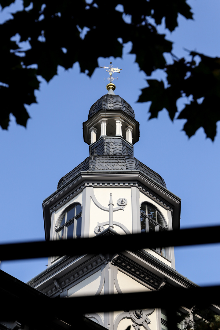 Der Turm einer Villa in Dresden