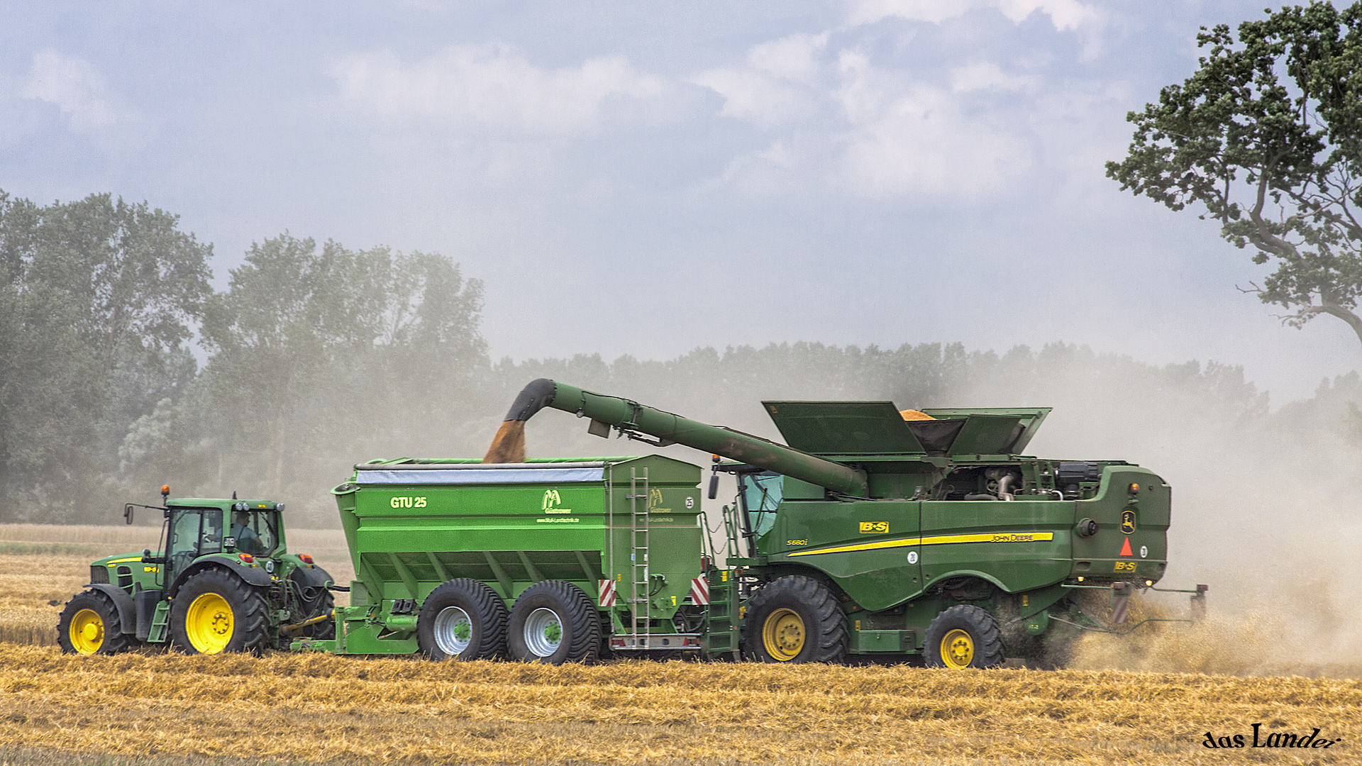 der Überladewagen im Einsatz