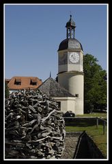 Der Uhrturm auf der Burghauser Burg