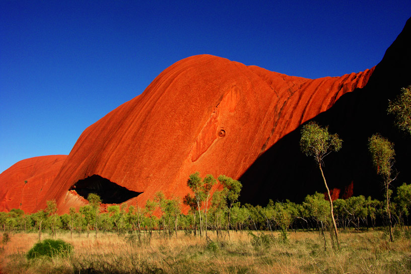 Der Uluru schaut dich an!