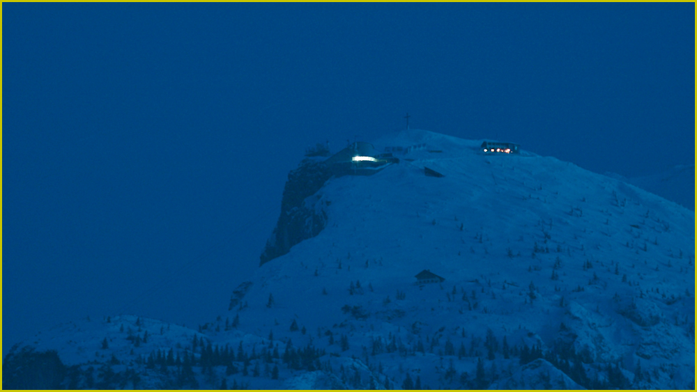 Der Untersberg sagt noch einmal gute Nacht.