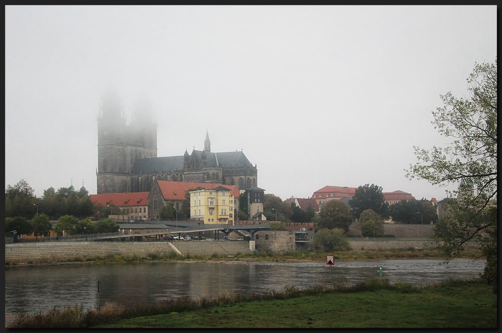 ...Der unvollendete Dom...