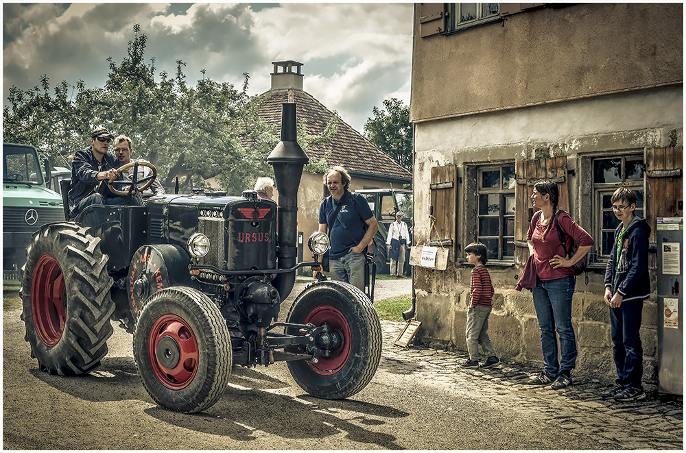 Der Ursus kommt ! Foto & Bild industrie und technik, traktoren