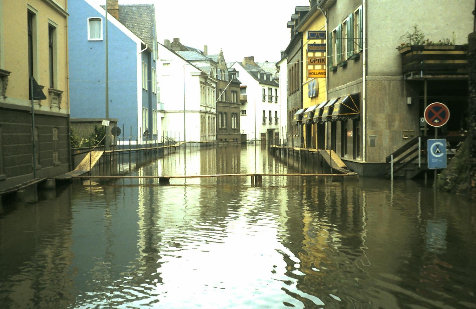 Der Vater Rhein im Zorn (4)