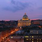 Der Vatikan bei Dunkelheit