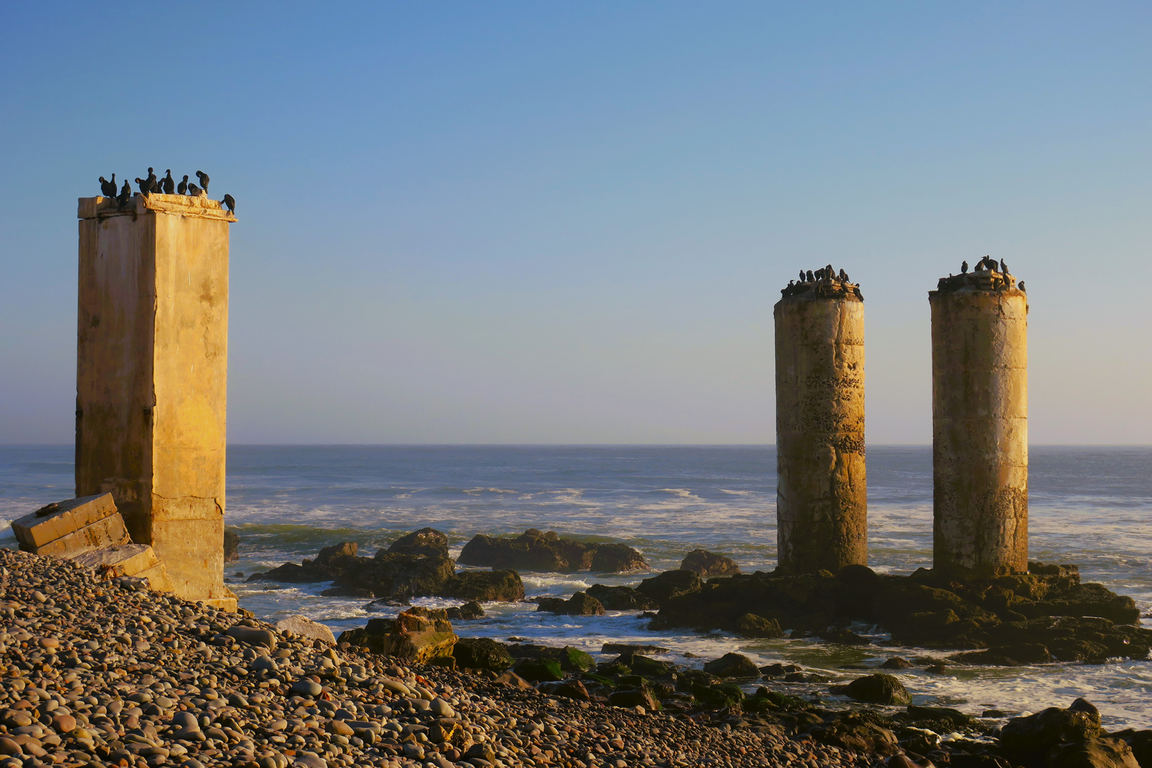 Der verfallene Pier