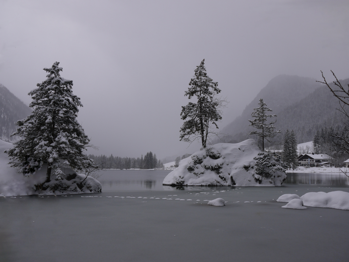 Der verschneite Hintersee 