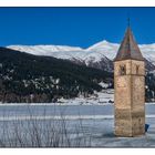 Der versunkene Turm im Reschensee, das Wahrzeichen des Vinschgau