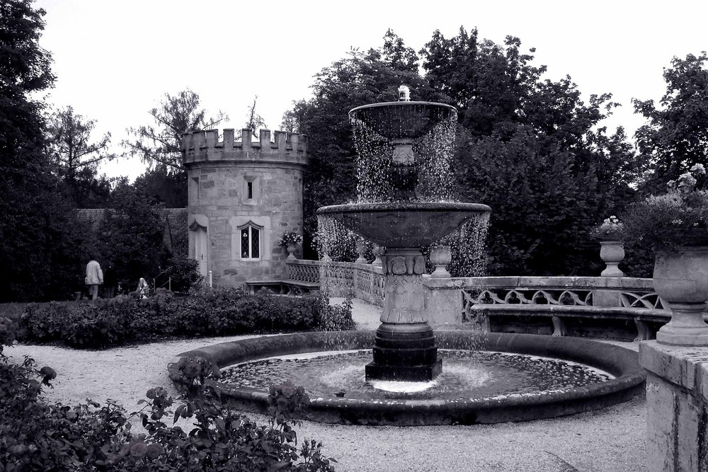 der verwunschene Garten Foto & Bild architektur, zierbrunnen, motive