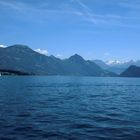 Der-Vierwaldstättersee-in-Blau-