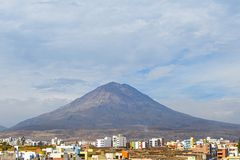 Der Vulkan Misti von Arequipa aus gesehen