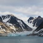 Der Waggonwaybreen mündet in den Magdalenefjord in Svalbard