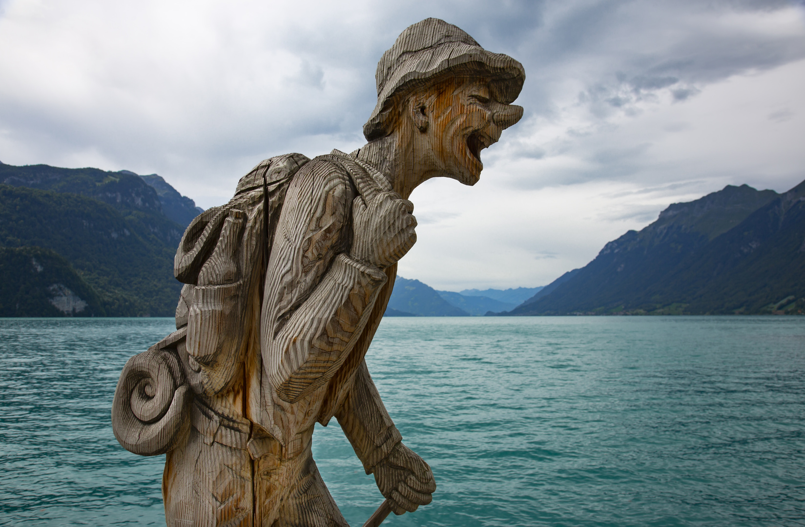 Der Wanderer am Brienzersee