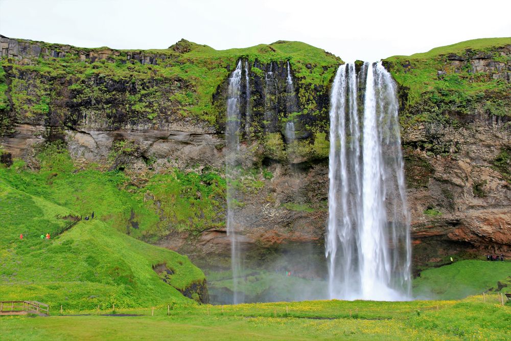 Der Wasserfall Seljalandsfoss I