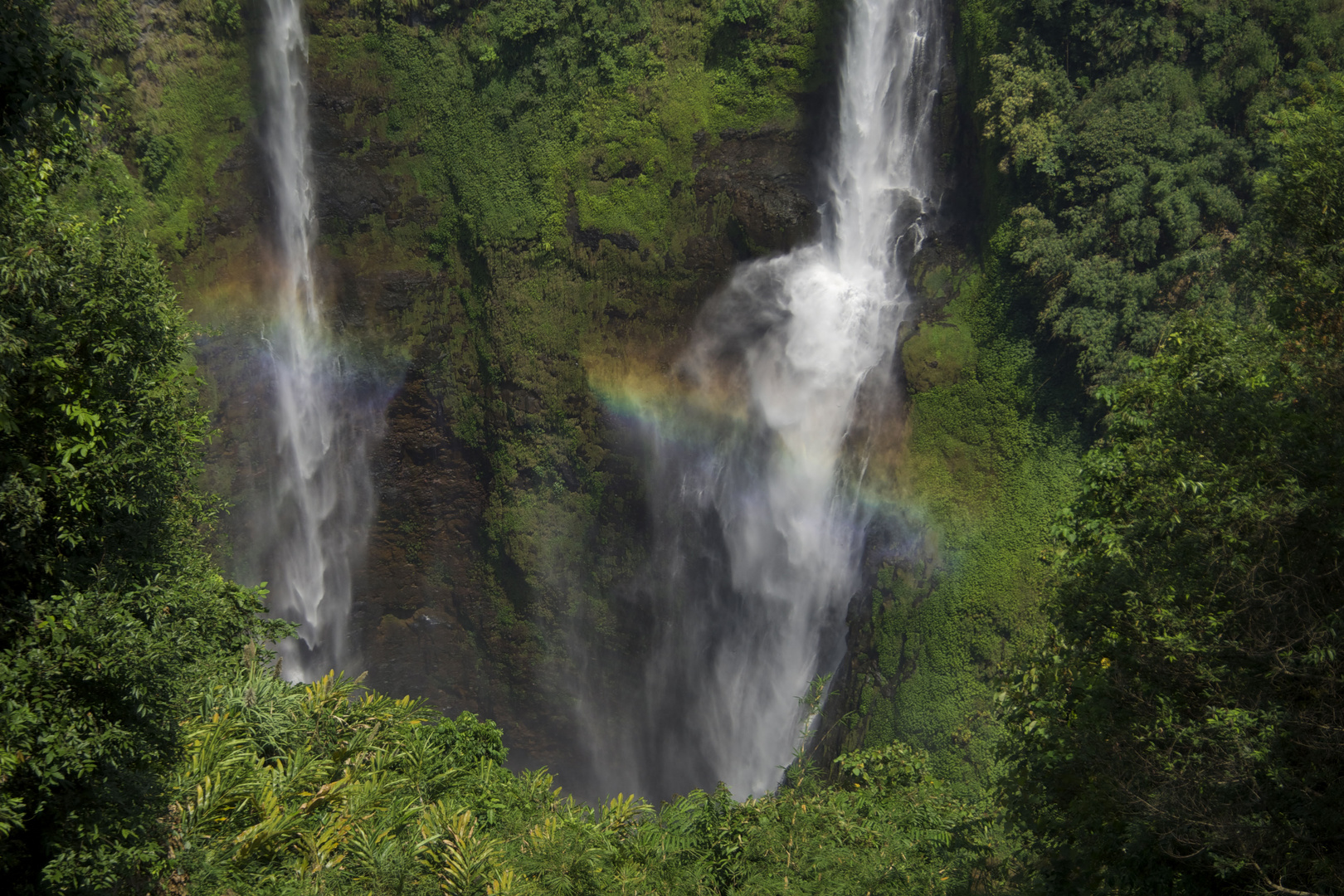 Der Wasserfall Tad Fane...