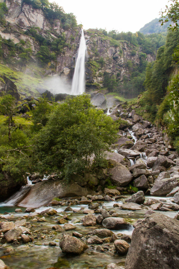 Der Wasserfall von Foroglio - 3