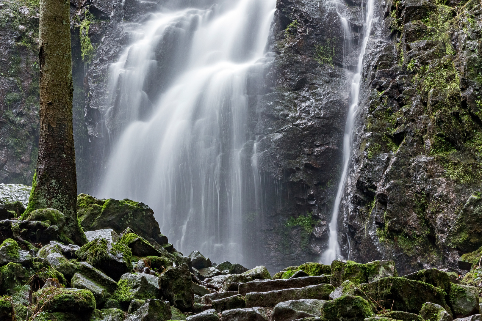 Der Wasserfallgeist