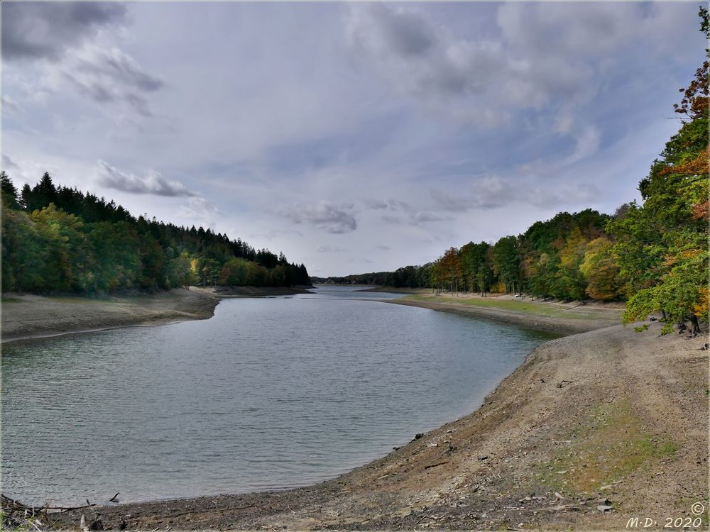 Der Wasserstand Der Bevertalsperre Foto Bild Natur Herbst Landschaft Bilder Auf Fotocommunity