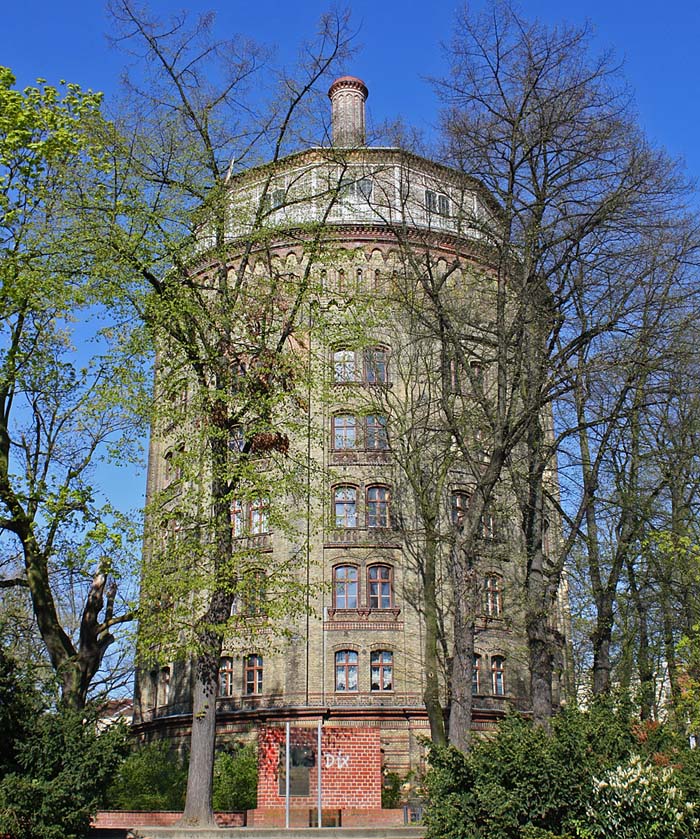 Der Wasserturm am Kollwitzplatz in Berlin