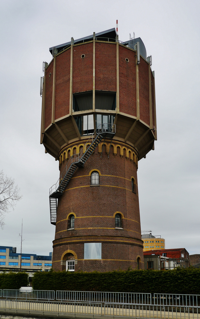 der Wasserturm von Alkmaar ...