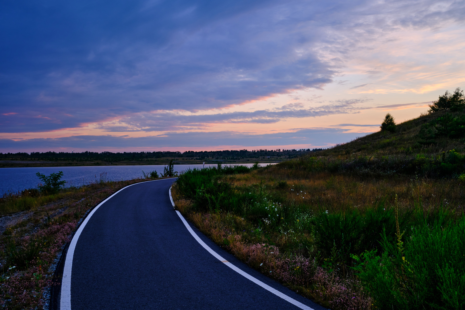 Der Weg der zum Licht führt (Großräschener See)