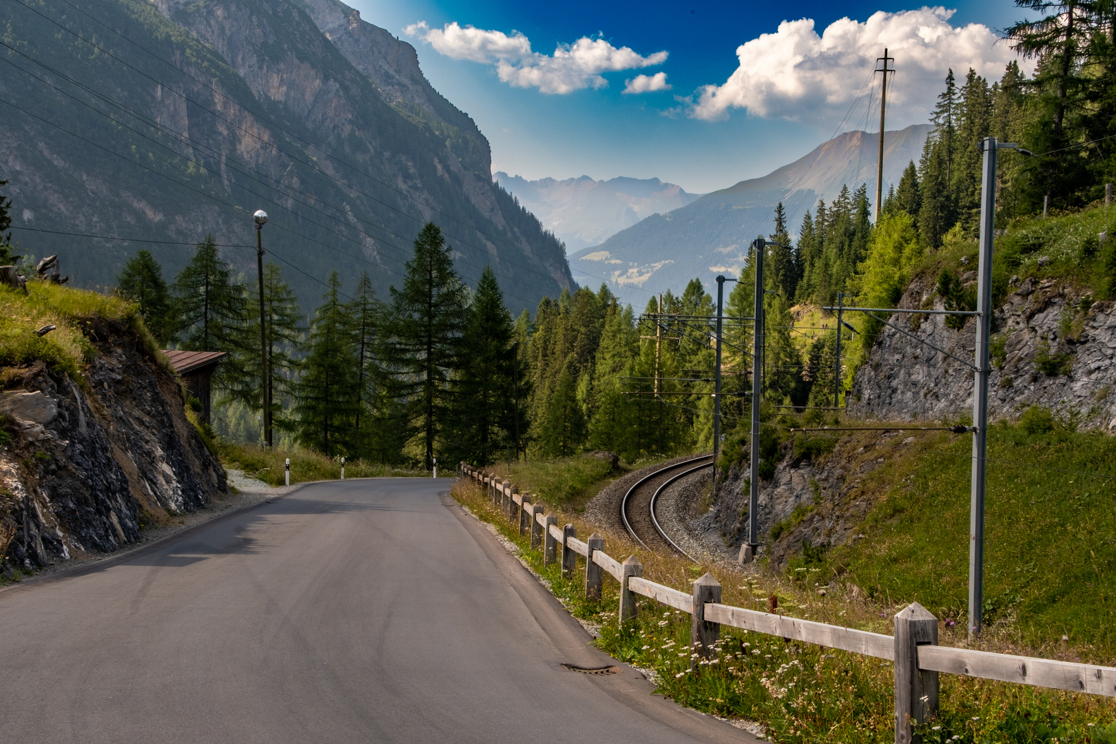 Der Weg in die Berge