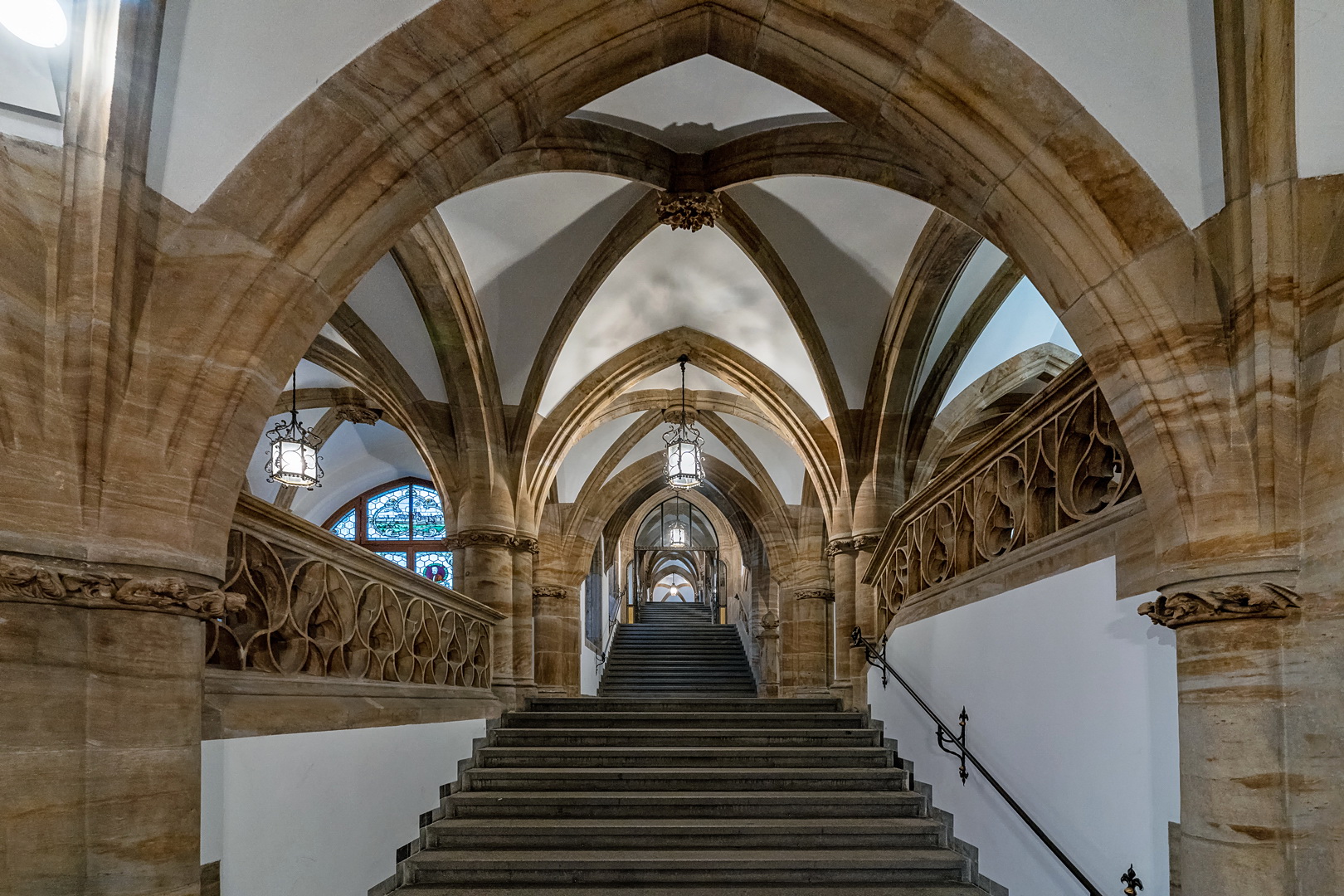 Der Weg ins Rathaus