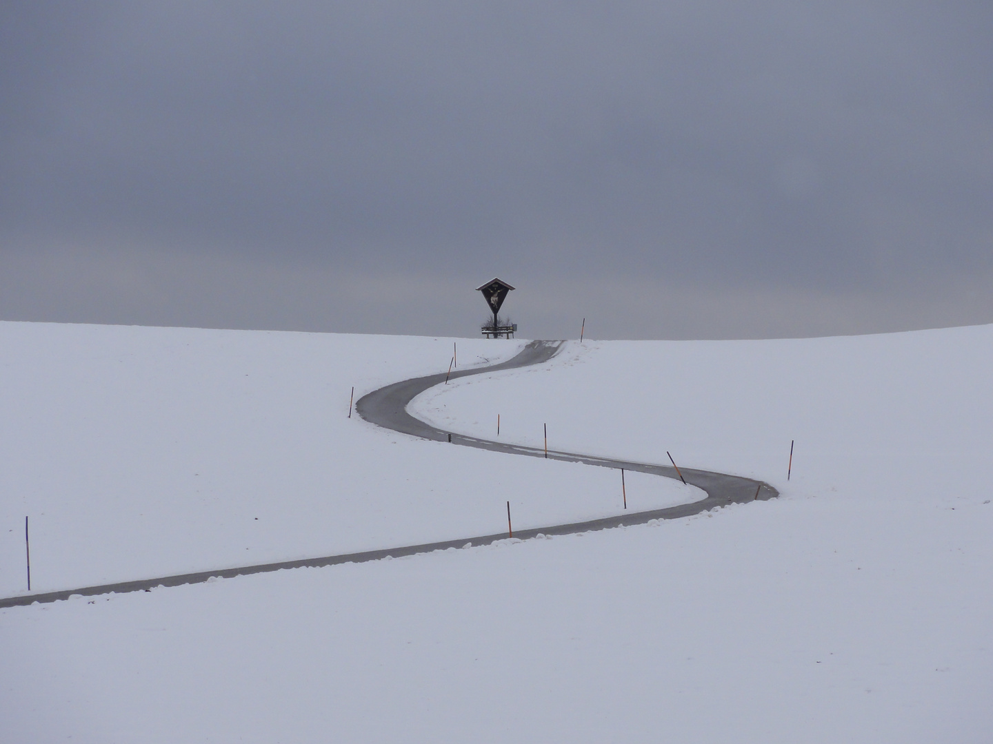 Der Weg zum Hochkreuz in Eugendorf