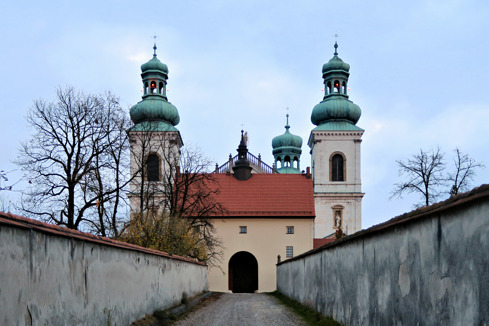 Der Weg zum Kloster