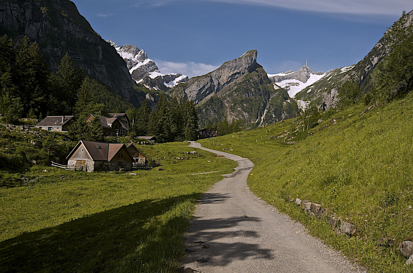 Der Weg zum Seealpsee