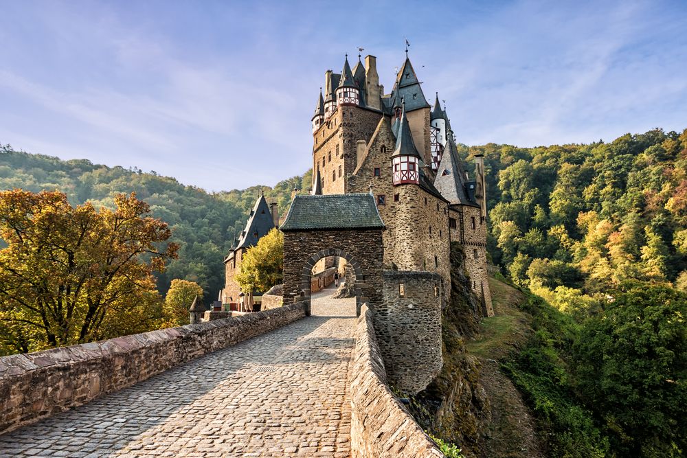 Der Weg zur Burg