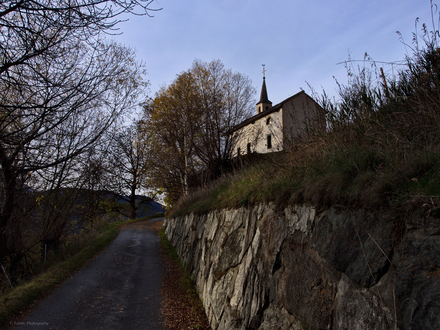 der Weg zur Kapelle