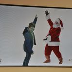 der Weihnachtsmann im Selfiewahn