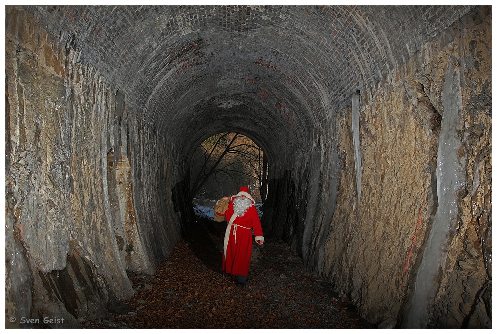 Der Weihnachtsmann in der Sächsischen Schweiz unterwegs (2)