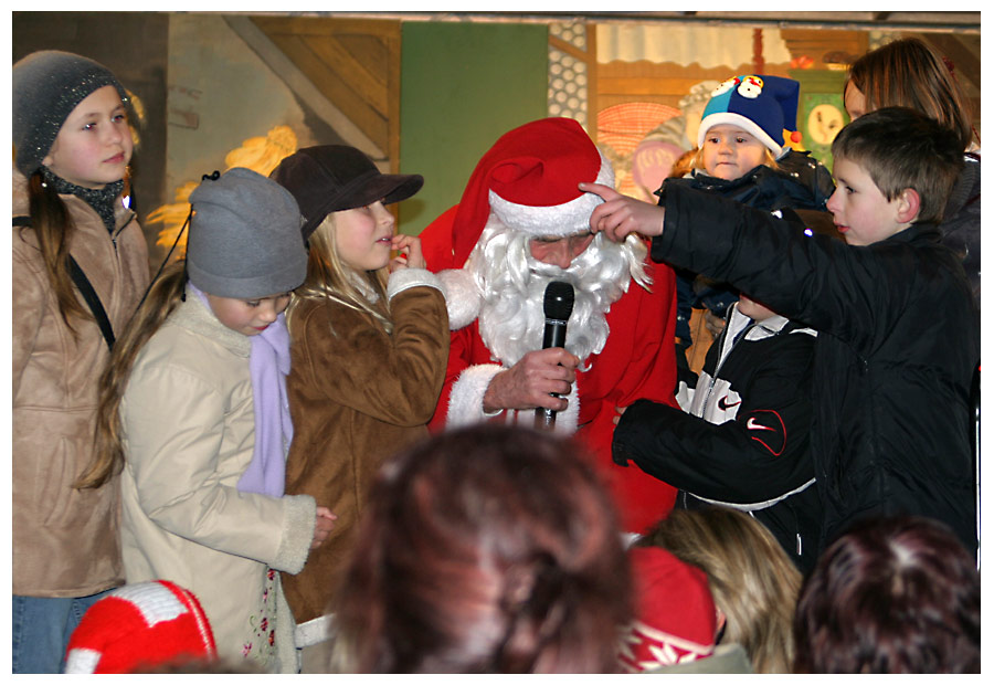 Der Weihnachtsmann ist nie lange allein ...