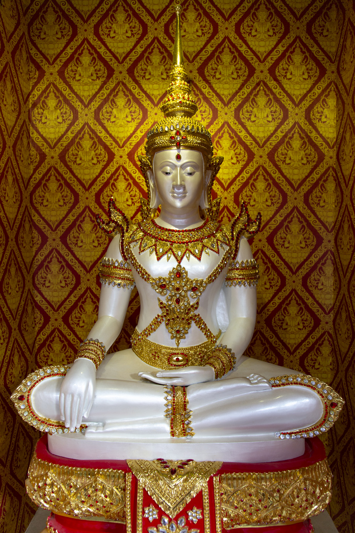 Der weiße Buddha