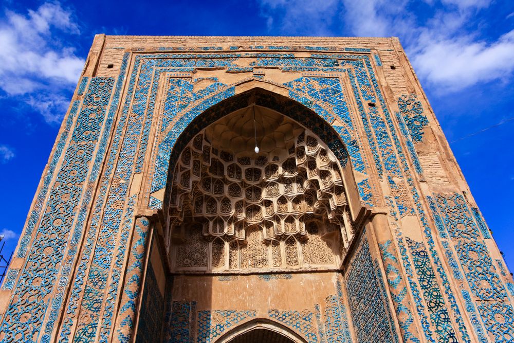 Der Westiwan im Bayazid-Mausoleum in Bastam