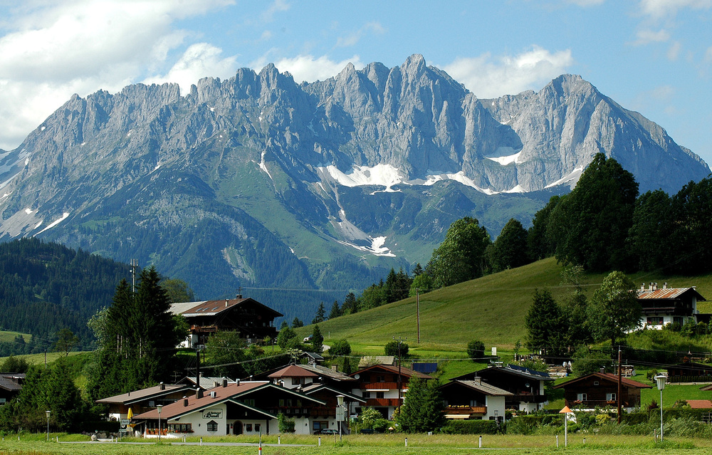 Der Wilde Kaiser ..... Blick vom Balkon unseres Hotels in Kreith ( bei Kitzbühel )