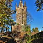 Der Wilhelmsturm in herbstlichem Ambiente