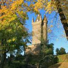 Der Wilhelmsturm in herbstlichem Ambiente