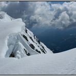 der Winter hat sich in die hohen Berge zurückgezogen