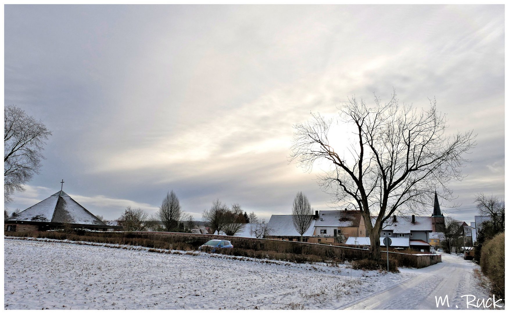 Der Winter mit Schnee und Kälte ist zurück gekommen !